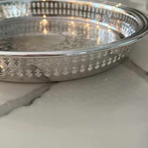 Newport by Gorham Silverplate Serving Tray - Picture 3 of 5